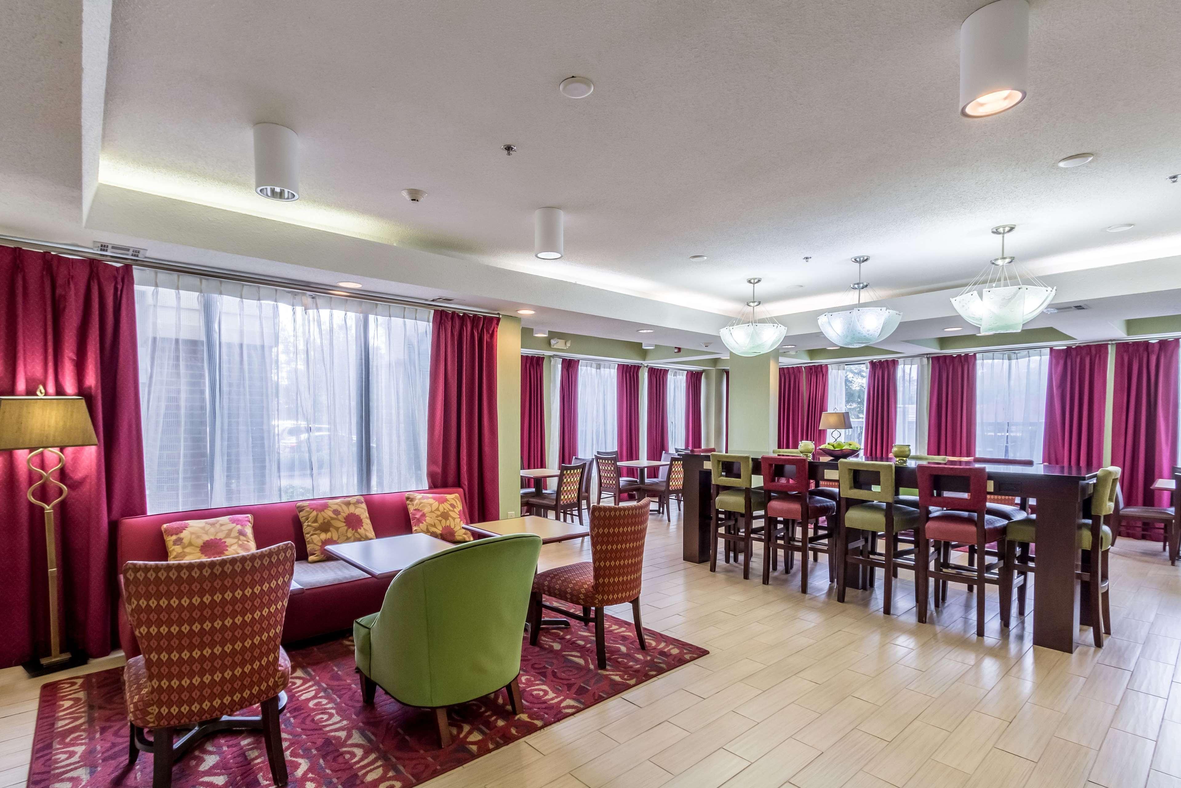 Hampton Inn Jackson Pearl Intrntl Airport Eksteriør bilde