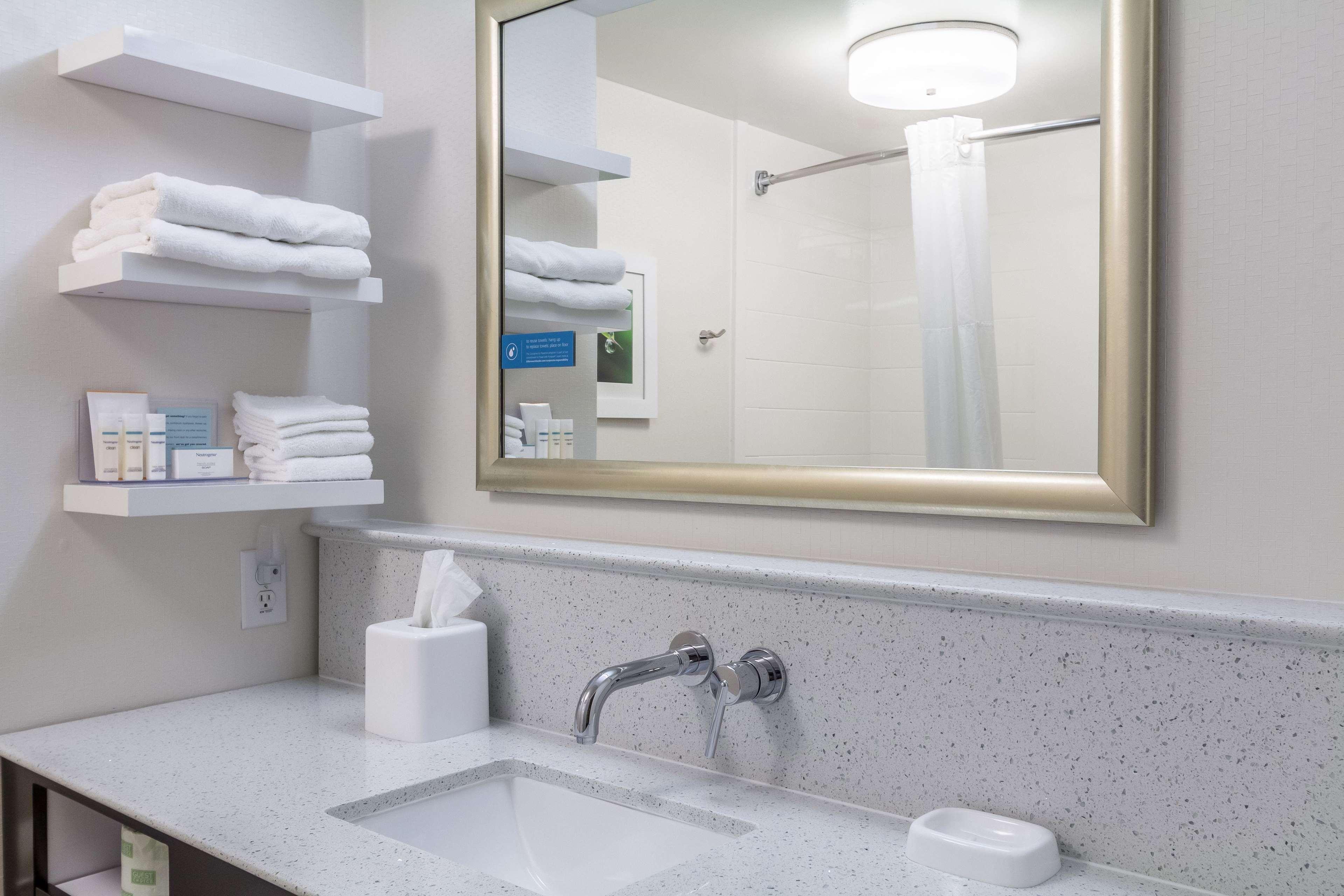 Hampton Inn Jackson Pearl Intrntl Airport Eksteriør bilde