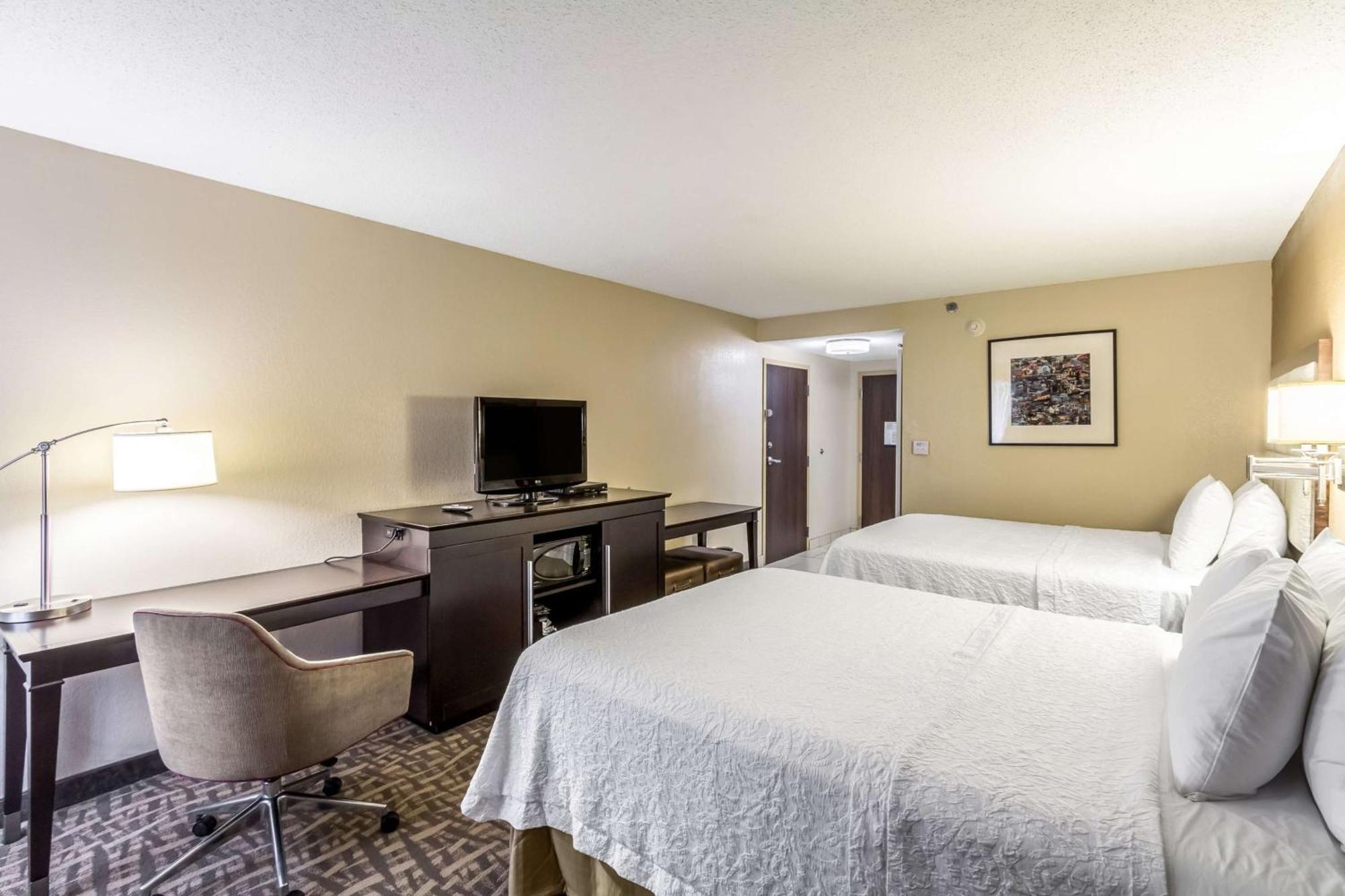 Hampton Inn Jackson Pearl Intrntl Airport Eksteriør bilde