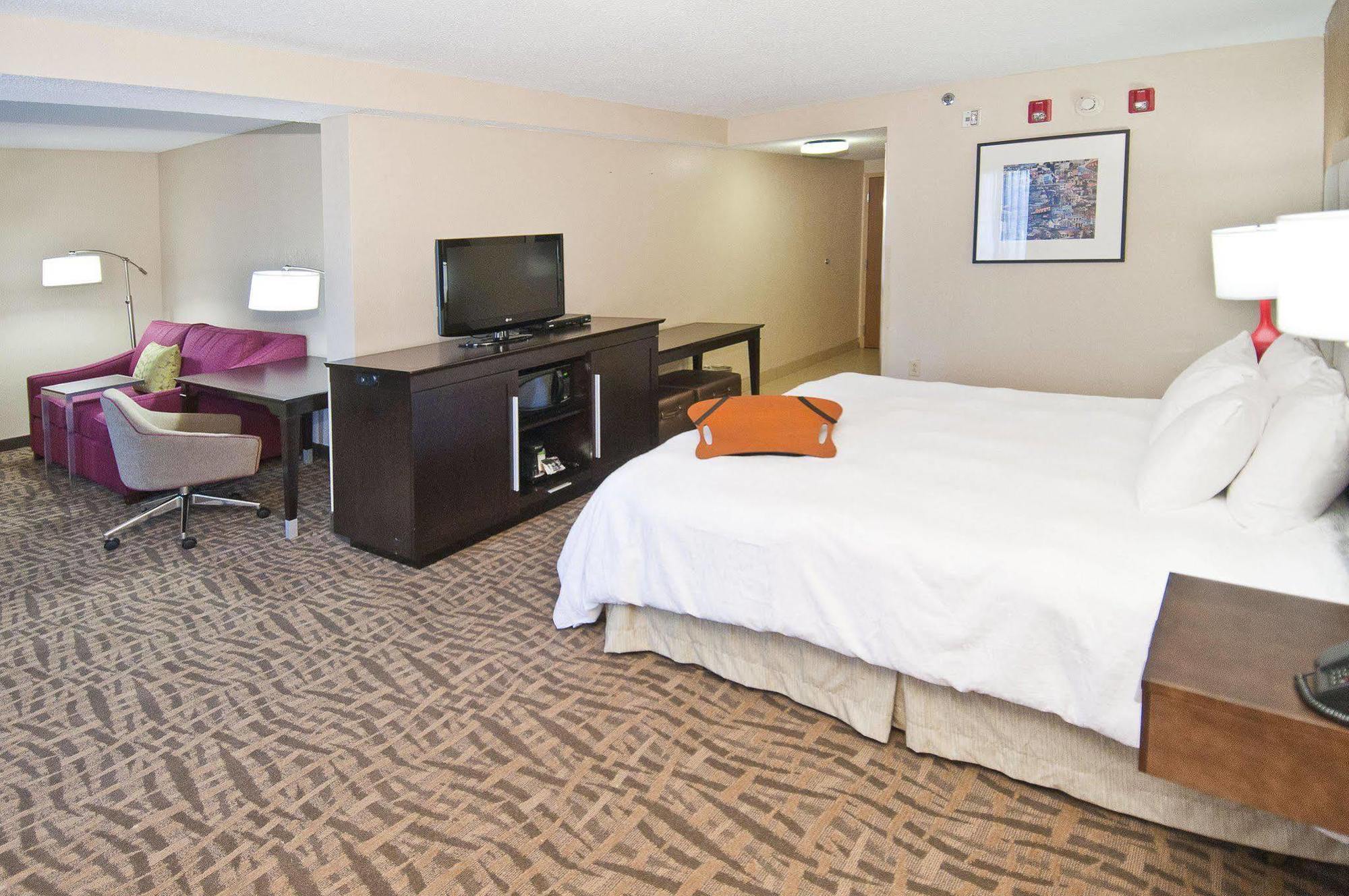 Hampton Inn Jackson Pearl Intrntl Airport Eksteriør bilde